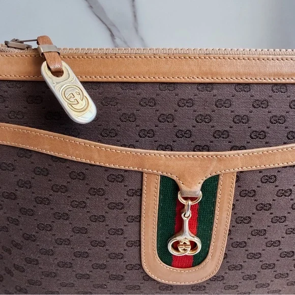 Vintage Gucci Micro GG Web Sherry crossbody bag - Picture 4 of 16